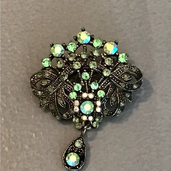 Bronze, Aquamarine, Rhinestone and Cream-stoned Broach - Picture 4 of 6